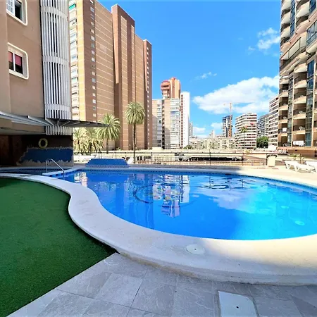 Coblanca 8-11º3 Apartmán *